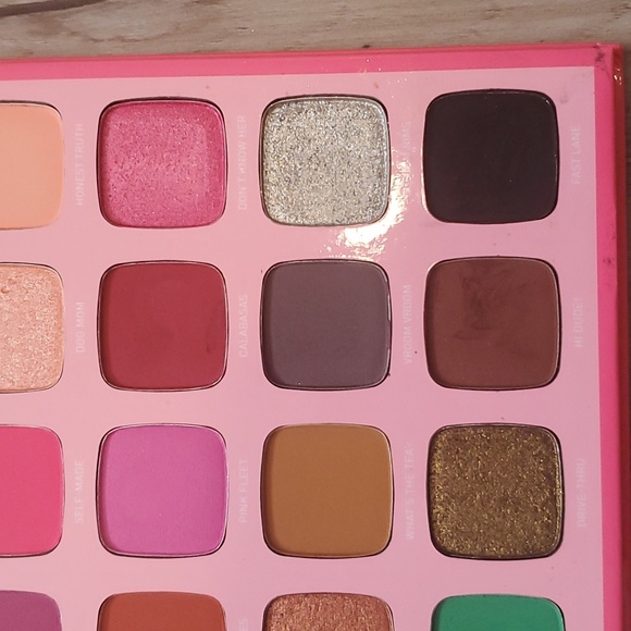 Morphe X Jeffree Star Pallet - Picture 7 of 7